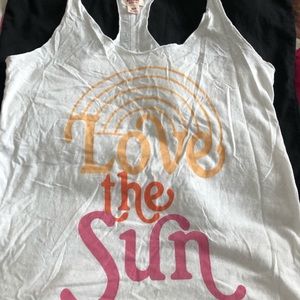 Summer tank size medium